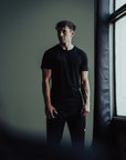 THE FITTED TEE - BLACK