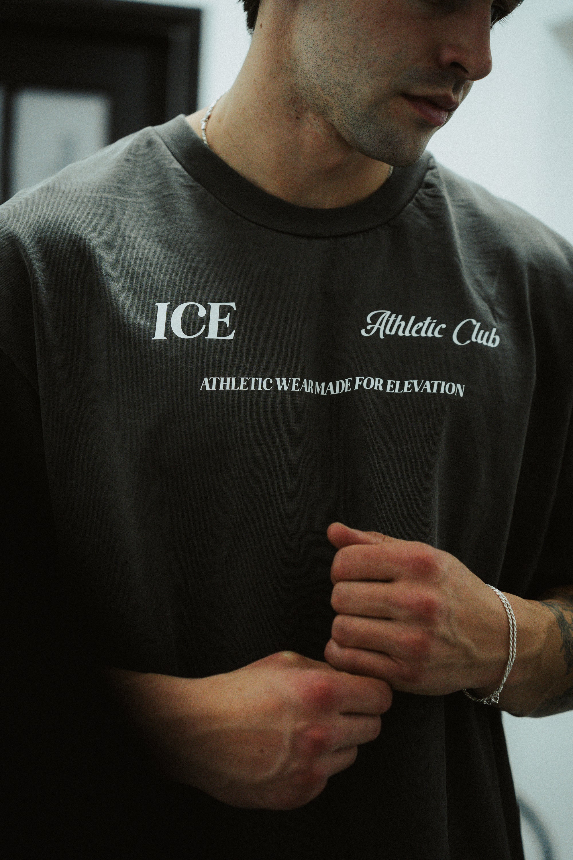 THE ADAPT AND EVOLVE TEE - STORM GREY